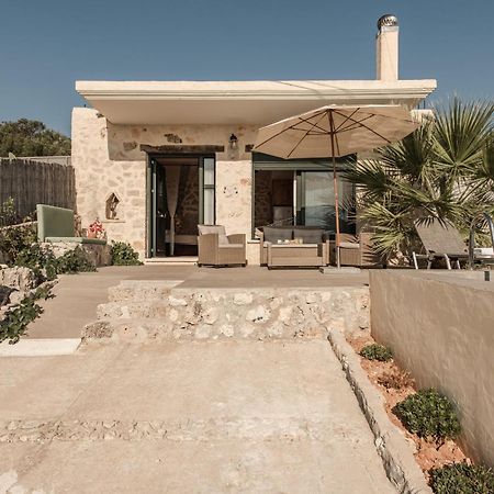Anemos Guest House Korithion Exterior photo