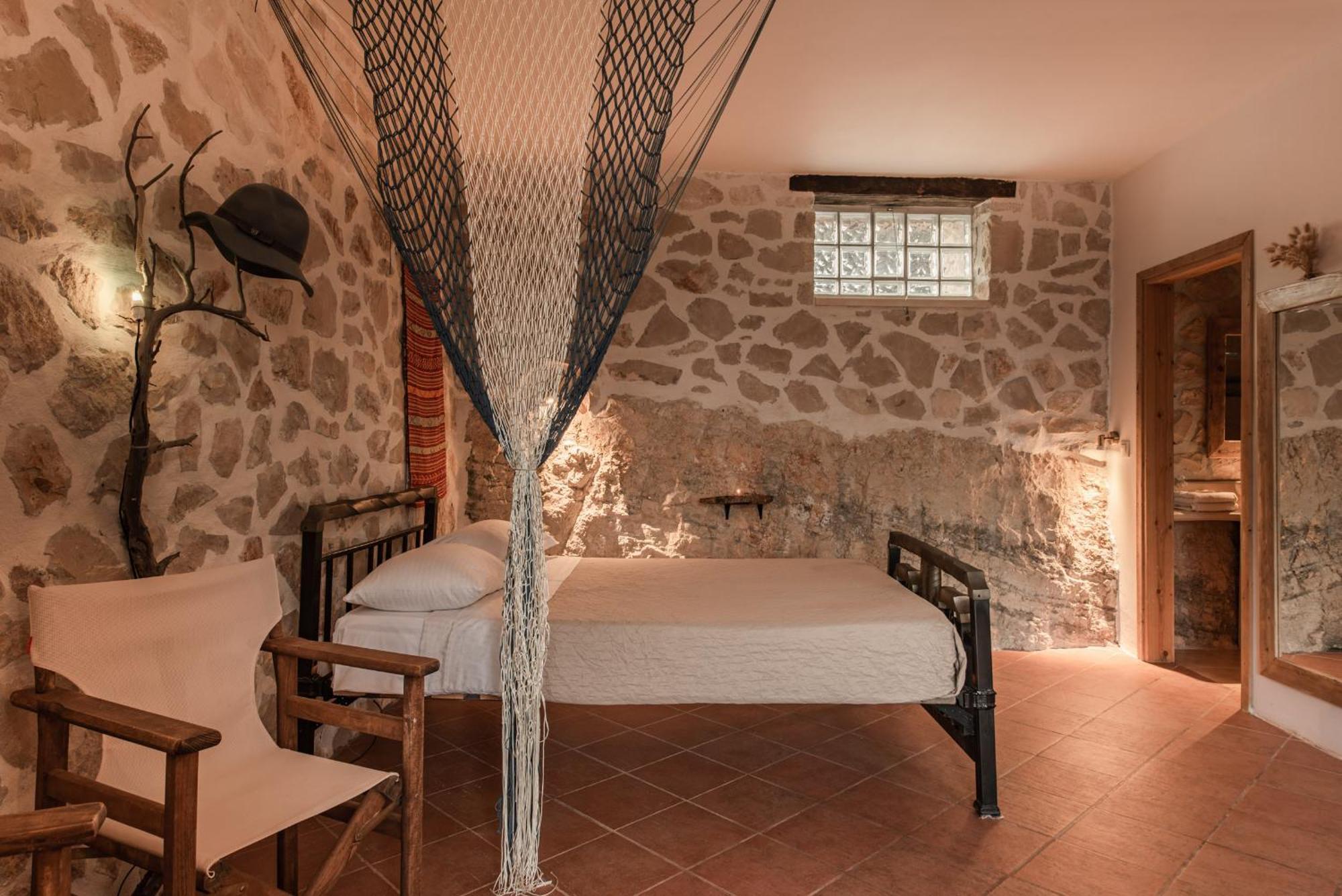 Anemos Guest House Korithion Exterior photo