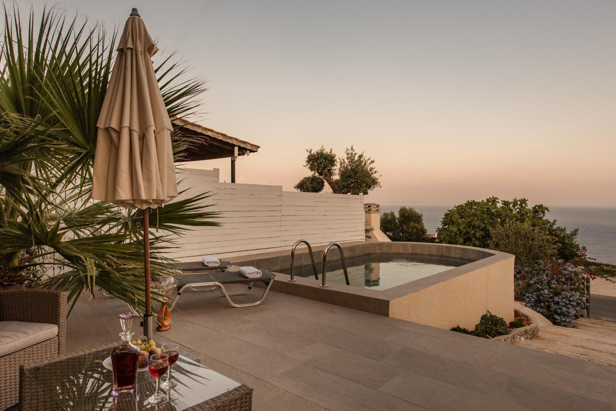 Anemos Guest House Korithion Exterior photo