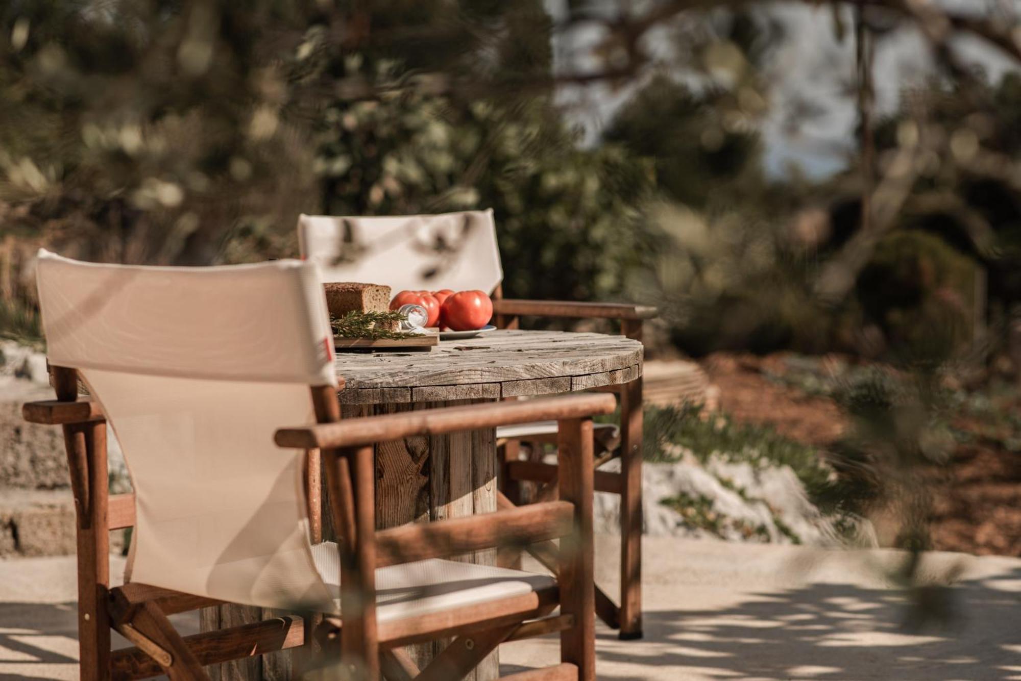 Anemos Guest House Korithion Exterior photo